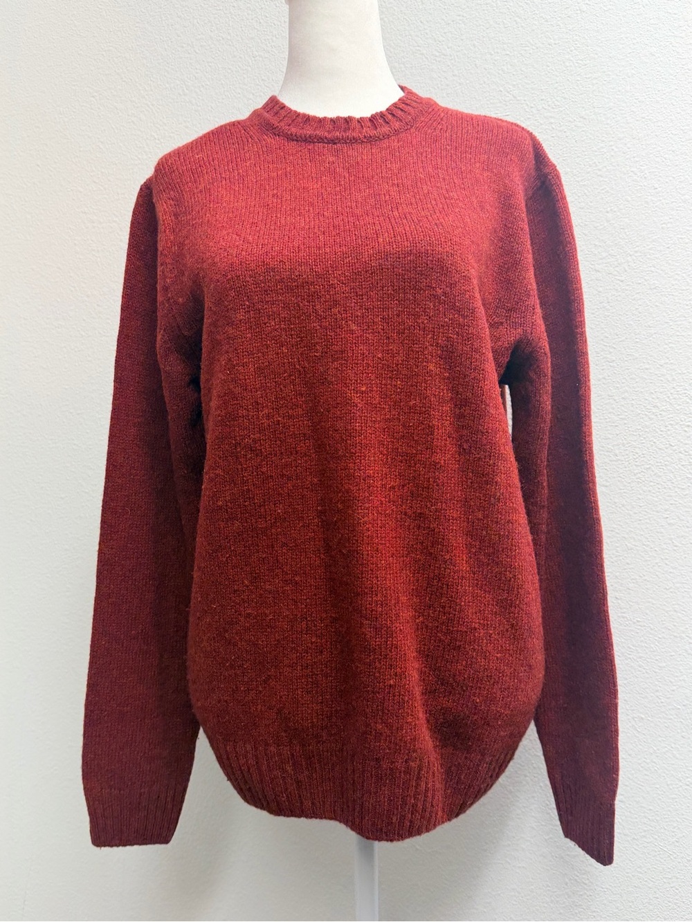 Lino Office 100% virgin wool Crewneck Women's Sweater - Red size large